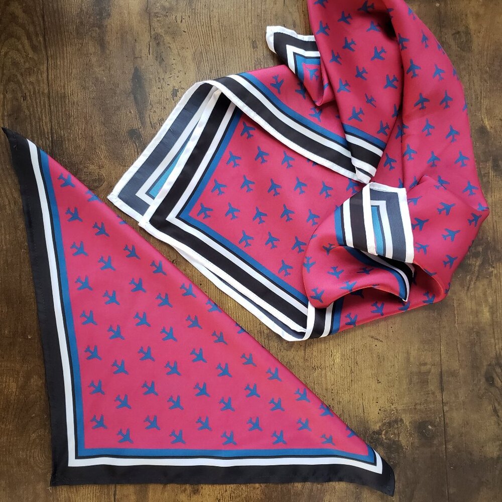 Retro 2xVintage Airplane Aviation Design Pink Blue White Scarf Pocket Square Set